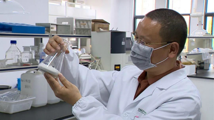 餐廚垃圾變廢為寶 韓博科技董事長(zhǎng)韓躍國(guó)聚焦政協(xié)，引領(lǐng)生物制劑研發(fā)新潮流